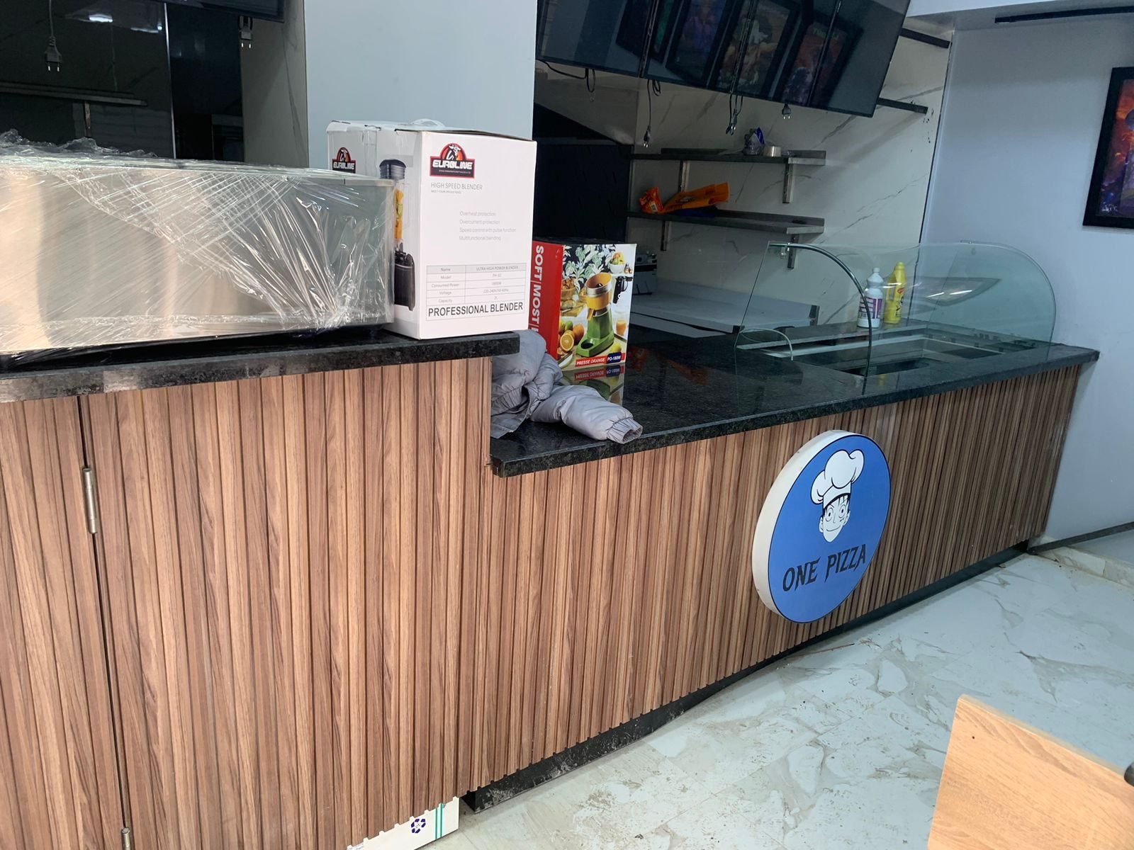 Comptoir bois One Pizza vue complète